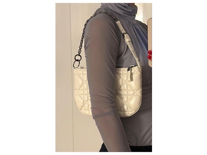 Borsa Dior Caro Pouch in pelle bianca Bianco - vista 3
