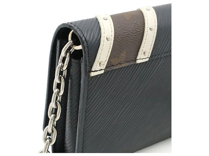 Louis Vuitton Twist Epi Monogram 2way Chain Wallet Nero - vista 4