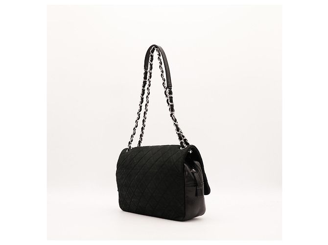 Borsa Chanel Classic Flap in pelle nera Nero - vista 4