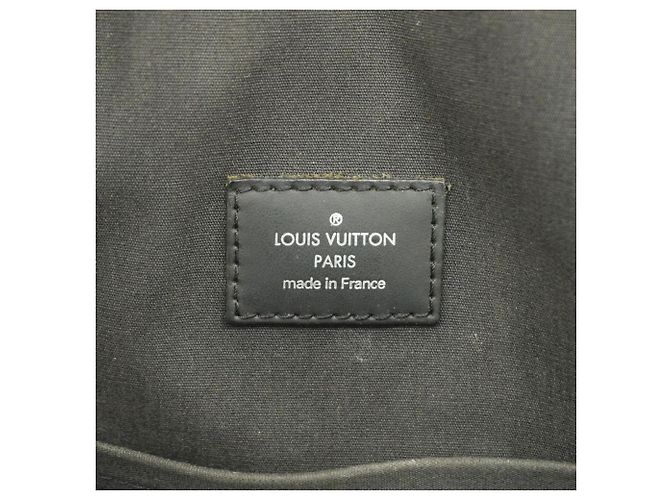 Valigetta Louis Vuitton Epi Vivienne MM in Noir Nero - vista 5