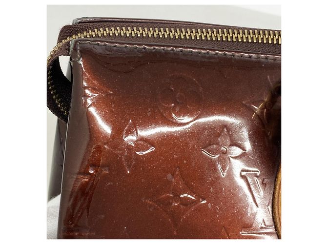 Borsa a tracolla Louis Vuitton Vernis Rosewood Avenue Bordò - vista 10