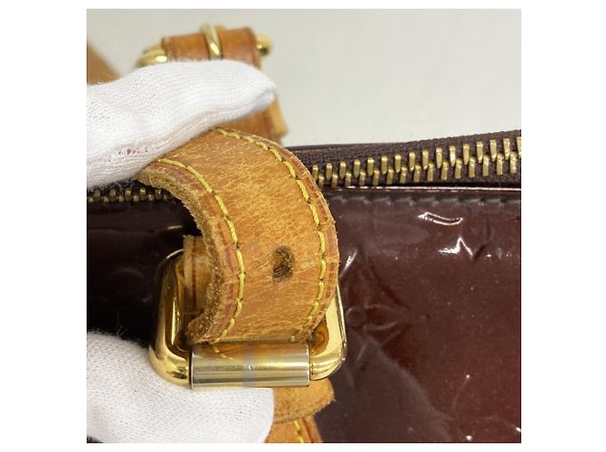 Borsa a tracolla Louis Vuitton Vernis Rosewood Avenue Bordò - vista 11