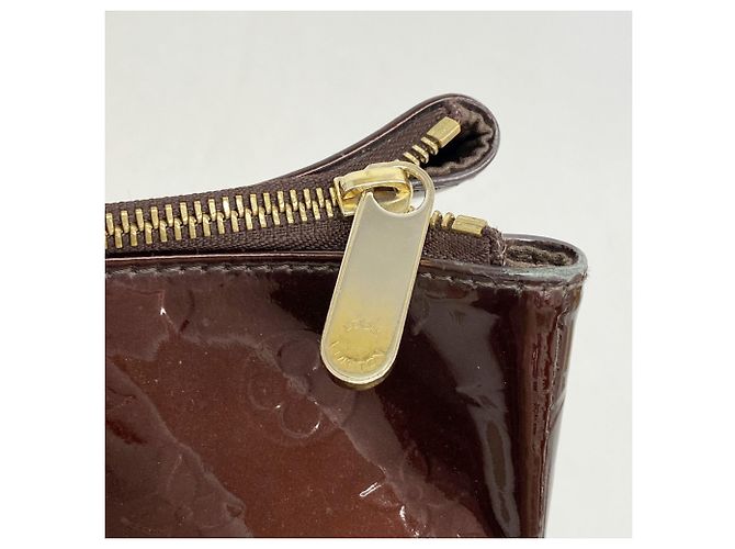 Borsa a tracolla Louis Vuitton Vernis Rosewood Avenue Bordò - vista 7