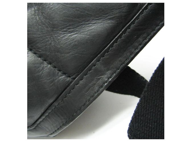 Sac banane en cuir perforé Bottega Veneta - vue 13