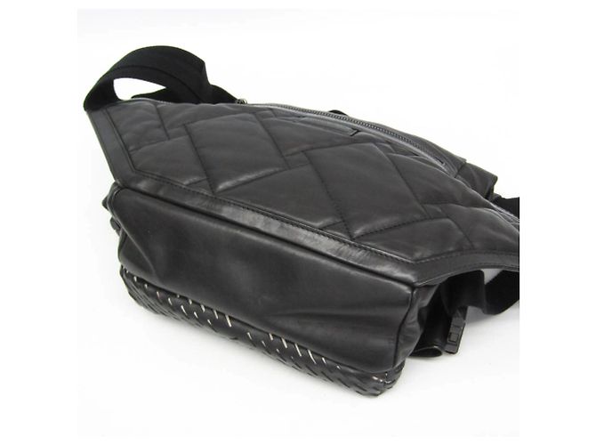 Sac banane en cuir perforé Bottega Veneta - vue 5