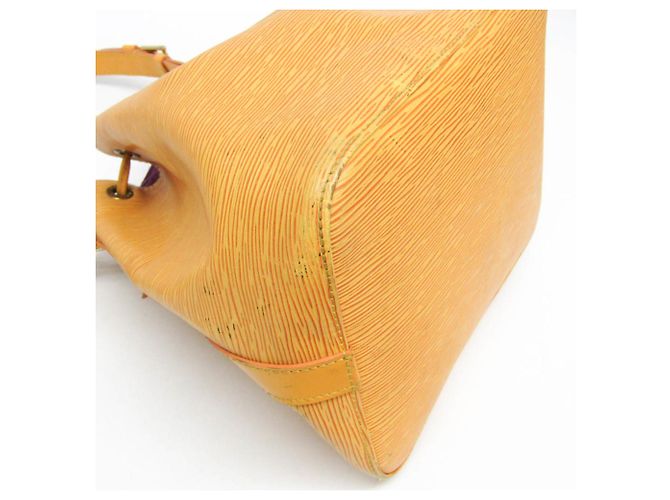 Borsa a Spalla Louis Vuitton Epi Petit Noe Giallo - vista 4