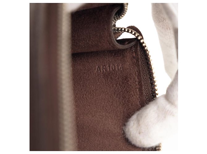 Pochette Accessoires en cuero Epi marrón Louis Vuitton Castaño Marrón oscuro - vista 6
