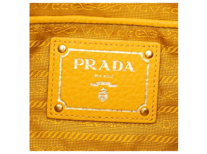 Borsa Tote Convertible Prada Yellow Vitello Daino con Zip Laterale Giallo - vista 5