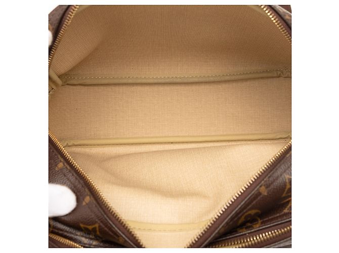 Louis Vuitton Marrone Monogram Reporter PM - vista 4