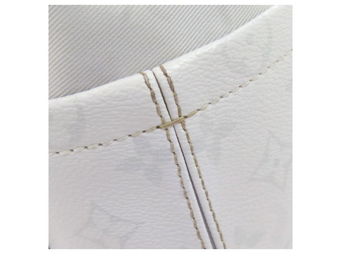 Sac Nano Louis Vuitton avec logo Monogram Chalk Blanc Monogramme - vue 9