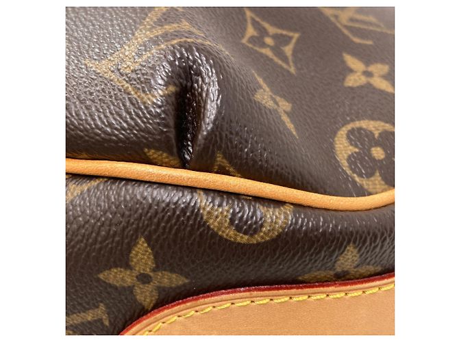 Borsa a Spalla Louis Vuitton Tulum GM Monogramma - vista 13