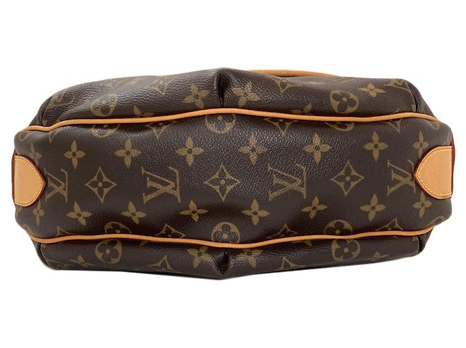 Borsa a Spalla Louis Vuitton Tulum GM Monogramma - vista 4