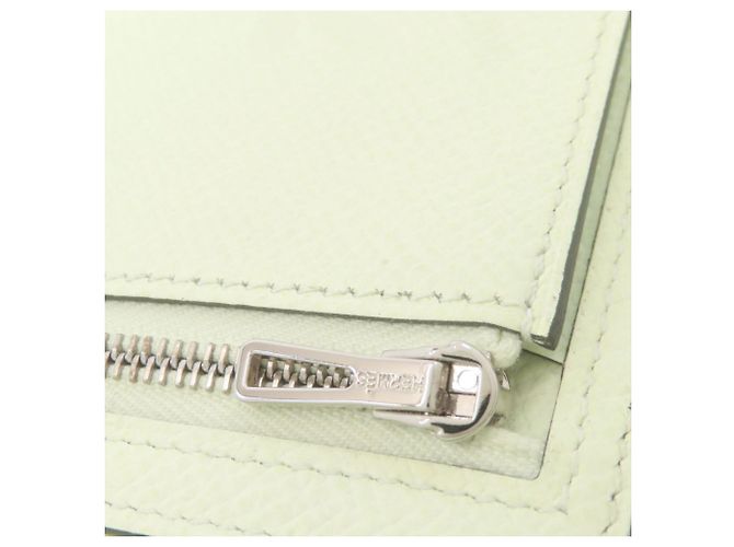 Hermès Hermes Bearn Compact Wallet in Blassgrün - Ansicht 13