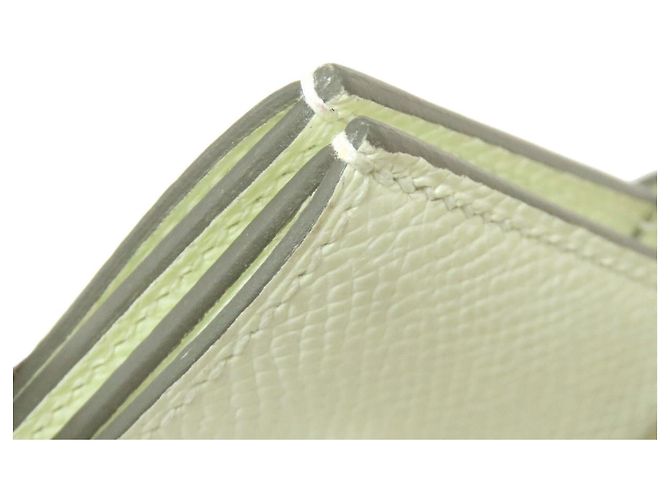 Hermès Hermes Bearn Compact Wallet in Blassgrün - Ansicht 16