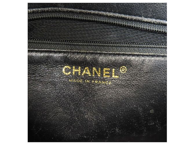 Timeless Borsa Tote Chanel Reissue in pelle di vitello martellata nera Nero - vista 6