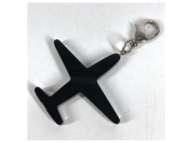 Chanel 16S Airplane Accessory Bag Charm Keychain Nero Bianco - vista 6