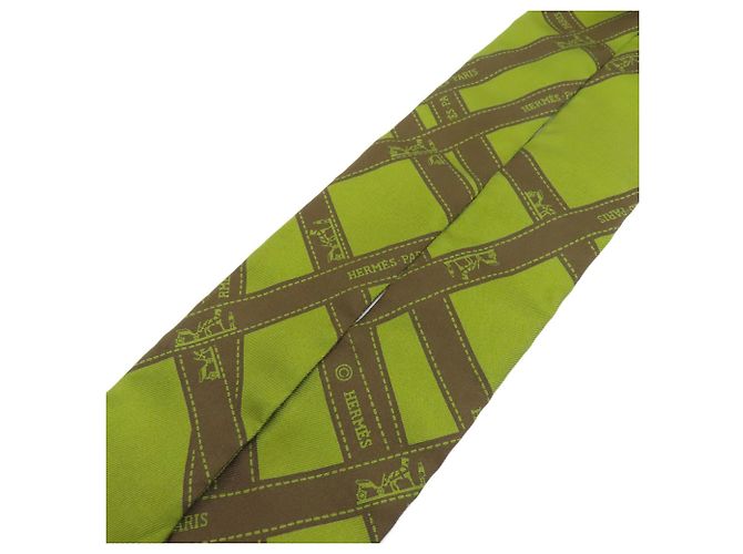 Pañuelo Twilly de seda Hermès verde - vista 3