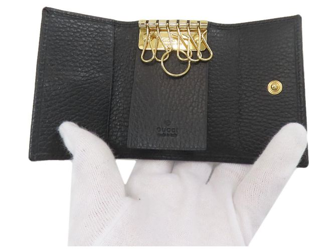 Porta-chaves de couro Gucci GG Marmont Preto - vista 4