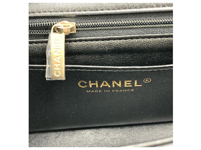 Borsa a Spalla Chanel Mini Matelassé 20 Chain Nero - vista 7