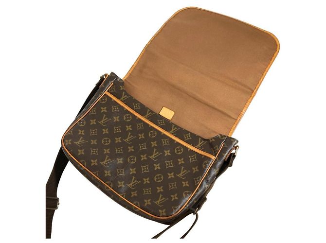Bolsa de Ombro Louis Vuitton Messenger Bosphore GM Marrom - vista 5