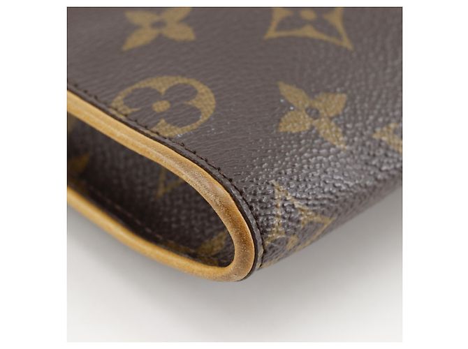 Borsa a Spalla Louis Vuitton Sophie Marrone - vista 4