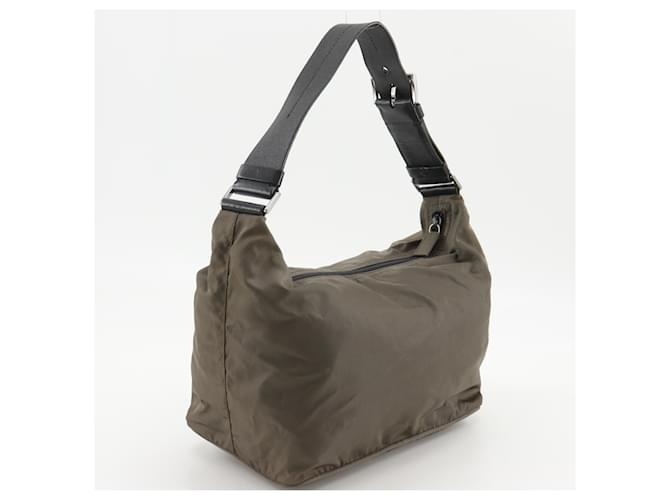 Borsa a tracolla in nylon marrone Prada - vista 3