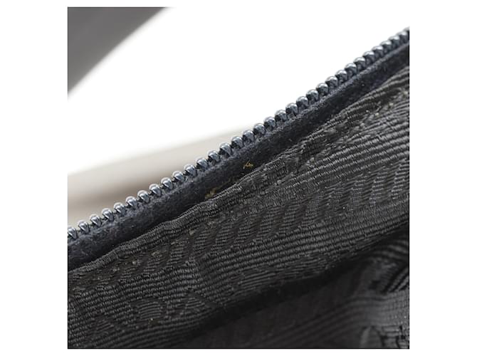 Borsa a tracolla in nylon marrone Prada - vista 9