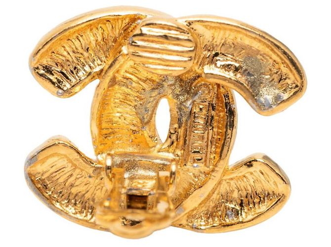 Orecchini a clip Chanel Coco Mark Matelassé D'oro - vista 3
