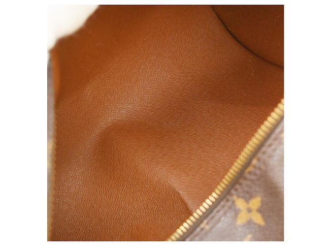 Louis Vuitton Papillon Handbag Monogram Canvas 30 Brown - view 3