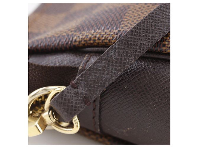 Neceser de maquillaje Truth Louis Vuitton Castaño - vista 13