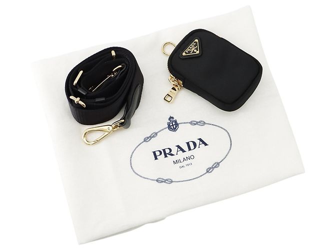 Bolsa de ombro em nylon acolchoado com triângulo Prada Preto - vista 15