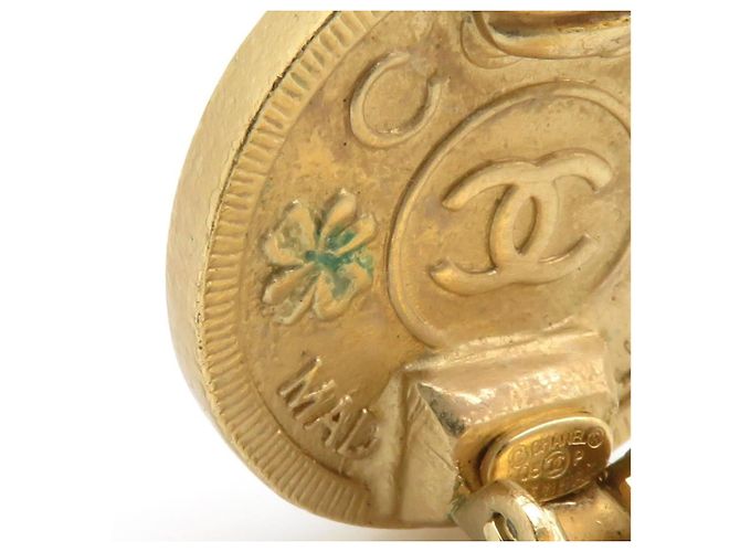 Orecchini a clip Chanel Mademoiselle Gold D'oro - vista 11