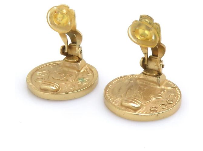 Orecchini a clip Chanel Mademoiselle Gold D'oro - vista 8