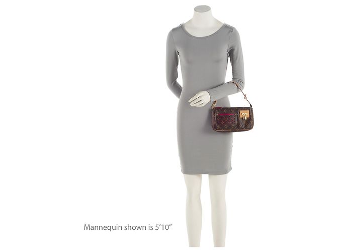 Louis Vuitton Vintage Limited Edition Monogram Perforated Pochette Accessoires Marrone - vista 5
