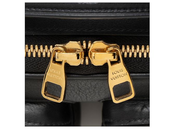 Borsa a tracolla Monogram Utility in pelle di vitello Louis Vuitton Nero - vista 10