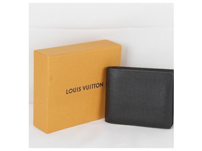 Louis Vuitton Taiga Black Bi-fold Wallet - view 13