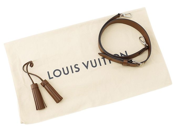 Borsa Louis Vuitton Monogram Mahina Haumea - vista 18