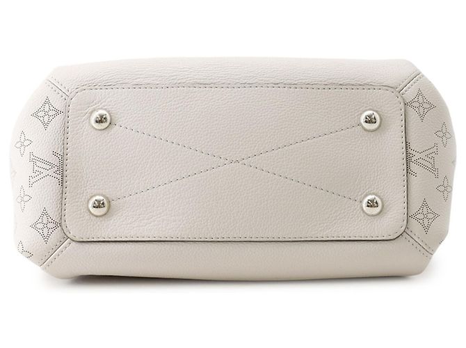 Borsa Louis Vuitton Monogram Mahina Haumea - vista 3