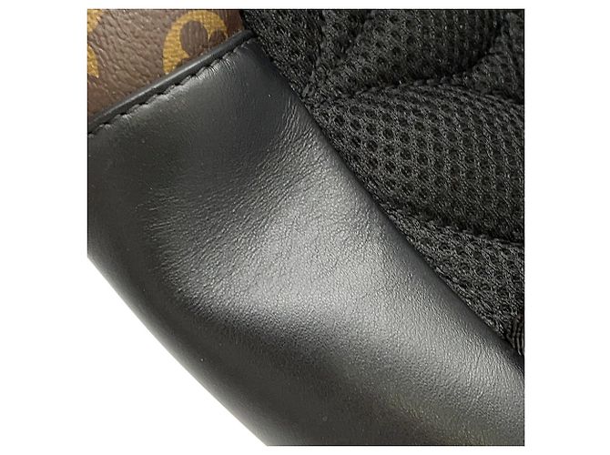 Zaino Louis Vuitton Monogram Macassar Dean Nero Blu Monogramma - vista 8