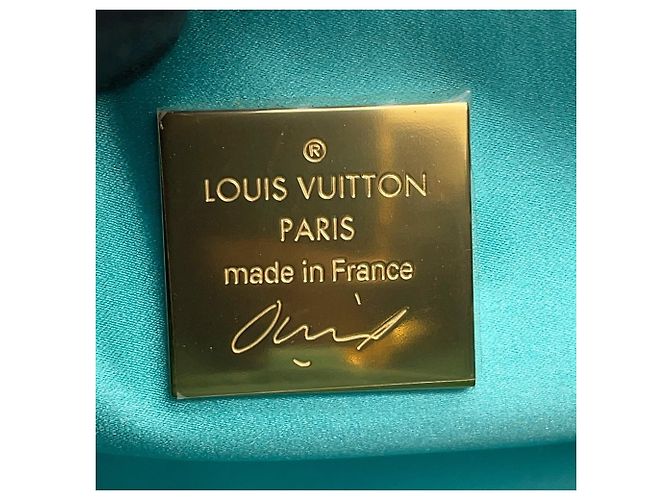 Borsa Louis Vuitton Raffia Capucines MM Nero - vista 17