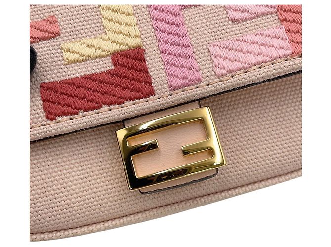 Borsa Fendi Nano Baguette Charm Rosa - vista 12