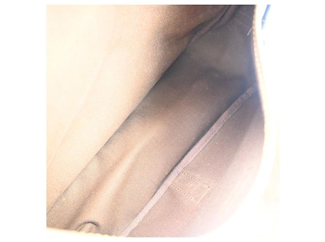 Borsa Louis Vuitton Saumur in Tela Monogram 35 Marrone - vista 3