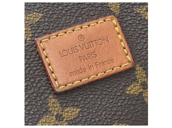 Louis Vuitton Saumur Monogram Canvas 35 Marrone - vista 5