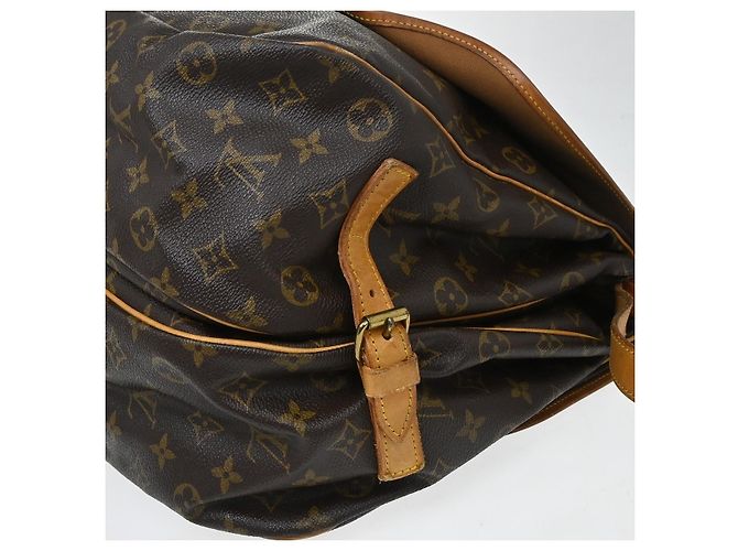 Louis Vuitton Saumur Monogram Canvas 35 Marrone - vista 7