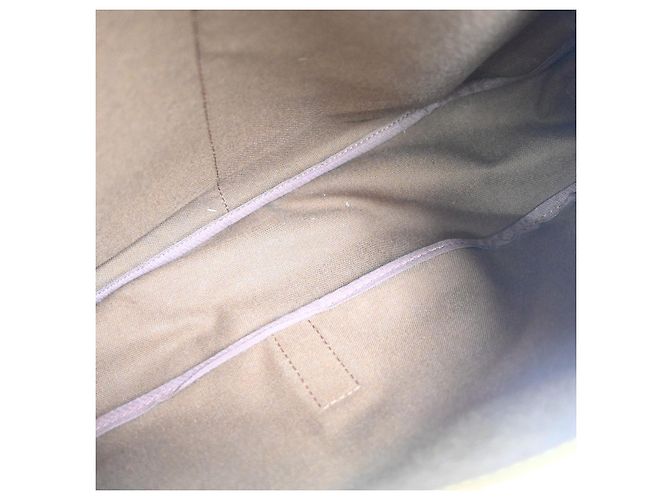 Louis Vuitton Saumur Monogram Canvas 35 Marrone - vista 3