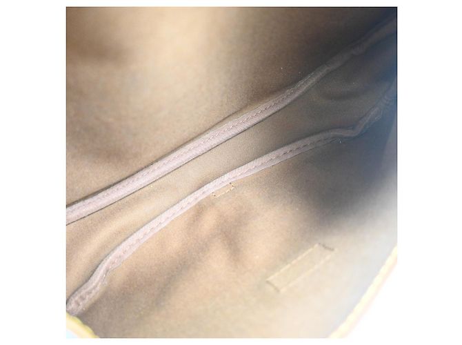Louis Vuitton Saumur Monogram Canvas 30 Marrone - vista 3