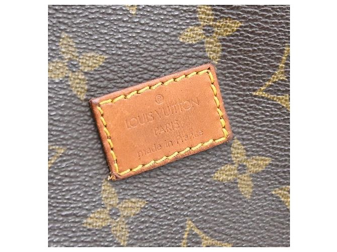 Louis Vuitton Saumur Monogram Canvas 30 Marrone - vista 5
