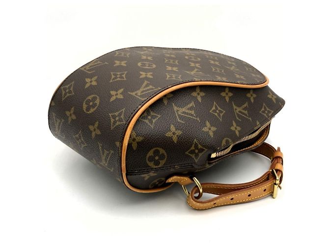 Louis Vuitton Ellipse Sac d'Add Backpack Marrone Monogramma - vista 3
