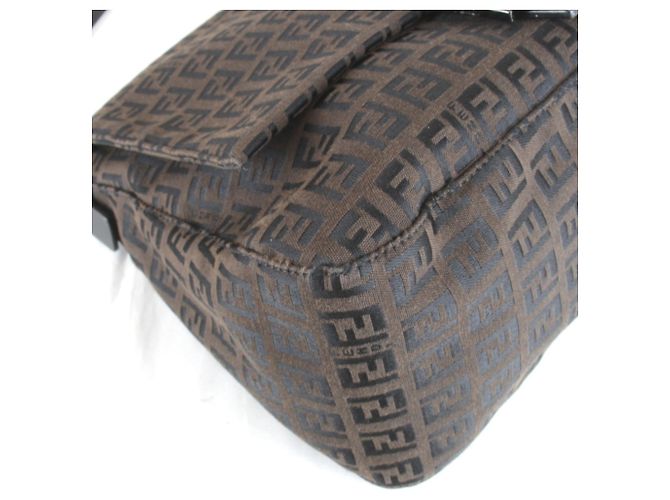 Borsa a tracolla a secchiello Fendi Zucchino Mamma - vista 4