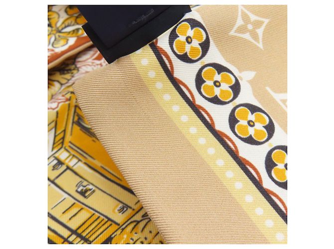 Sciarpa in seta con motivo fiori Monogram Louis Vuitton Marrone - vista 8